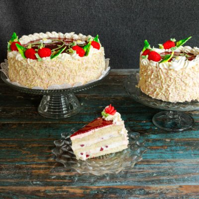 French Strawberry Torte